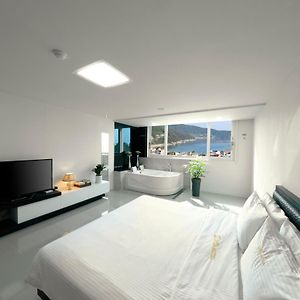 Deluxe Double Room Sea View